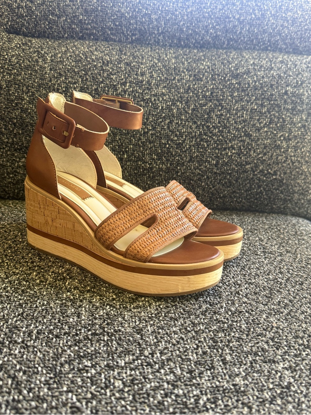 Franco Sarto - Women's Madaya Round Toe Strappy Sandals